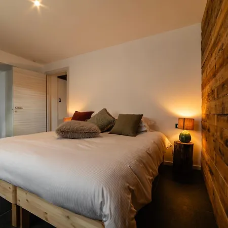 Lussari Style Apartments 7 公寓